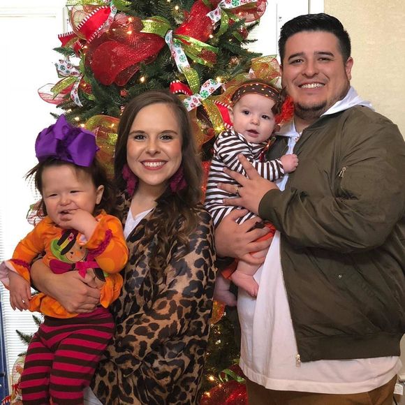 Meet your Posher, Celina - Picture 1 of 1